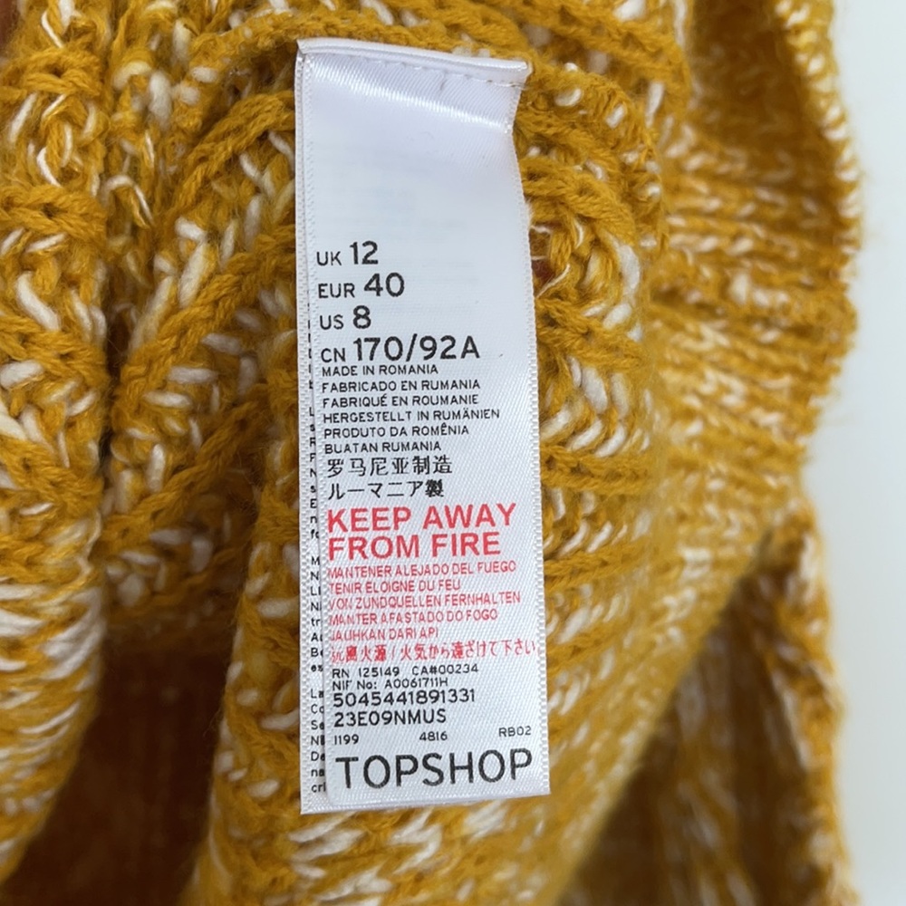 TOPSHOP Swirl Tuck Sweater - Picture 5 of 5